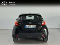 Usado Toyota Yaris Hybrid Active 116 CV (85 kW) 2025 Monovolumen