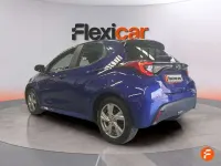 Usado Toyota Yaris Active 116 CV (85 kW) 2025 Azul Utilitario