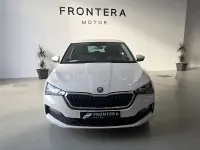 Usado Skoda 110 R 110 CV (80 kW) 2022 Blanco Berlina