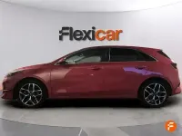 Usado Kia Ceed 100 CV (73 kW) 2021 Rojo Utilitario