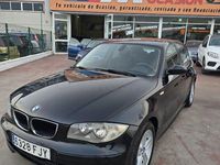 Usado BMW 118 122 CV (89 kW) 2007 Negro Utilitario