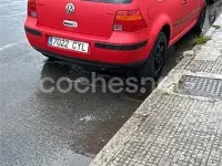 Usado VW Golf III Highline 90 CV (66 kW) 1999 Rojo Berlina