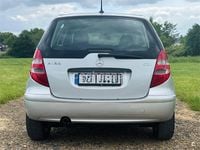 Usado Mercedes A180 Avantgarde 109 CV (80 kW) 2007 Gris / plata Monovolumen