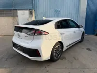 Usado Hyundai Ioniq Style 141 CV (103 kW) 2020 Blanco Utilitario