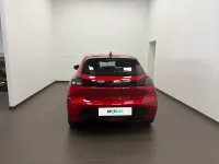 Usado Peugeot 208 Active 100 CV (73 kW) 2024 Rojo Utilitario
