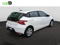 Usado Hyundai i20 100 CV (73 kW) 2021 Blanco Utilitario