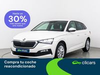 Usado Skoda Scala Selection 116 CV (85 kW) 2023 Blanco Utilitario