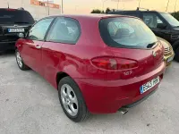 Usado Alfa Romeo 147 150 CV (110 kW) 2007 Rojo Utilitario