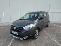 Usado Dacia Lodgy Comfort 130 CV (95 kW) 2019 Negro Monovolumen
