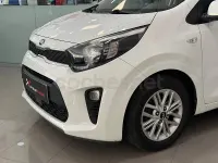 Usado Kia Picanto Comfort 67 CV (49 kW) 2021 Blanco Utilitario