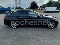 Usado Mercedes C220 AMG line 170 CV (125 kW) 2017 Negro Familiar