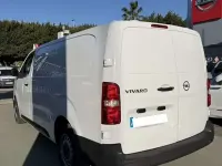 Usado Opel Vivaro S 102 CV (75 kW) 2023 Blanco Monovolumen