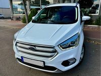 Usado Ford Kuga Trend 120 CV (88 kW) 2019 Blanco SUV