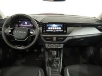 Usado Skoda Kamiq Essence 95 CV (69 kW) 2025 Rojo SUV