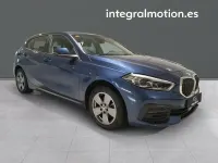 Usado BMW 118 149 CV (109 kW) 2021 Azul Utilitario