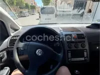 Usado VW Touran Highline 140 CV (102 kW) 2008 Negro Monovolumen