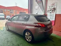 Usado Peugeot 308 Style 110 CV (80 kW) 2017 Gris / plata Berlina