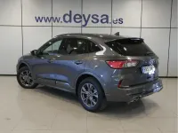 Usado Ford Kuga ST-Line 225 CV (165 kW) 2023 Gris / plata SUV