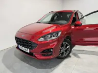 Usado Ford Kuga ST-Line 225 CV (165 kW) 2022 Rojo SUV