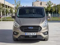 Usado Ford Tourneo Trend 131 CV (96 kW) 2019 Gris Monovolumen