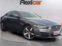 Usado Jaguar XE Pure 241 CV (177 kW) 2018 Gris Berlina