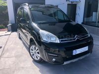 Usado Citroën Berlingo XTR 100 CV (73 kW) 2016 Negro Monovolumen