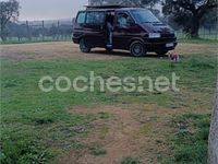 Usado VW Caravelle 102 CV (75 kW) 2007 Granate Monovolumen
