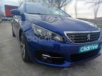 Usado Peugeot 308 SW Allure 120 CV (88 kW) 2017 Azul Familiar