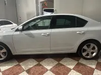 Usado Skoda Octavia Style 150 CV (110 kW) 2020 Blanco Berlina