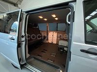 Usado VW Caravelle 150 CV (110 kW) 2019 Gris / plata Monovolumen