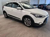 Usado Hyundai i20 Active 90 CV (66 kW) 2017 Blanco Berlina