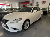 Usado Lexus IS300h Executive Line 223 CV (164 kW) 2016 Blanco Berlina