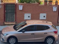 Usado Seat Ibiza Style 90 CV (66 kW) 2018 Beige Utilitario