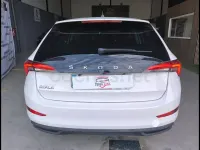 Usado Skoda Scala 95 CV (69 kW) 2023 Blanco Utilitario