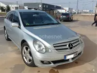 Usado Mercedes R280 190 CV (139 kW) 2007 Gris / plata Familiar