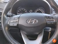 Usado Hyundai Kona 120 HP (88 kW) 2020 Branco SUV