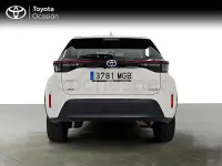 Usado Toyota Yaris Cross Active 116 CV (85 kW) 2023 Blanco SUV
