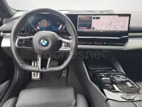 Usado BMW 520 Comfort Edition 208 CV (152 kW) 2025 Gris / plata Berlina