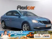Usado Skoda Octavia Active 115 CV (84 kW) 2019 Azul Berlina