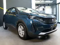 Usado Peugeot 3008 Active 130 CV (95 kW) 2022 Azul SUV