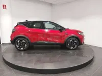 Usado Renault Captur Techno 145 CV (106 kW) 2025 Rojo SUV