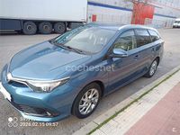 Usado Toyota Auris Active 116 CV (85 kW) 2015 Azul Familiar