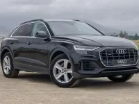 Usado Audi Q8 Ambiente 340 CV (250 kW) 2022 Negro SUV