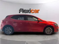 Usado Renault Mégane Life 101 CV (74 kW) 2018 Rojo Berlina