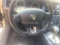 Usado Renault Latitude Initiale 240 CV (176 kW) 2012 Gris / plata Berlina