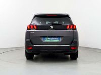 Usado Peugeot 5008 Allure 131 CV (96 kW) 2019 Gris SUV