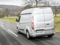 Usado Ford Transit Custom Sport 170 CV (125 kW) 2019 Rojo Familiar