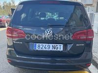 Usado VW Sharan Advance 140 CV (102 kW) 2014 Gris / plata Monovolumen
