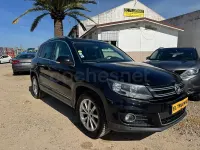 Käytetty VW Tiguan 140 HP (102 kW) 2014 Musta Katumaasturi