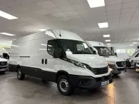 Usado Iveco Daily 160 CV (117 kW) 2025 Blanco Van